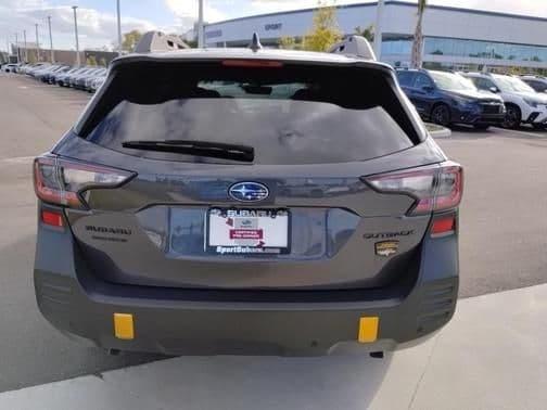 2023 subaru outback in green bay, wisconsin