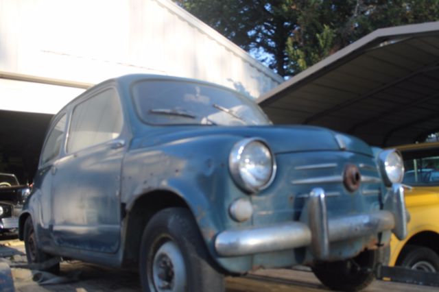fiat 600 barn fresh