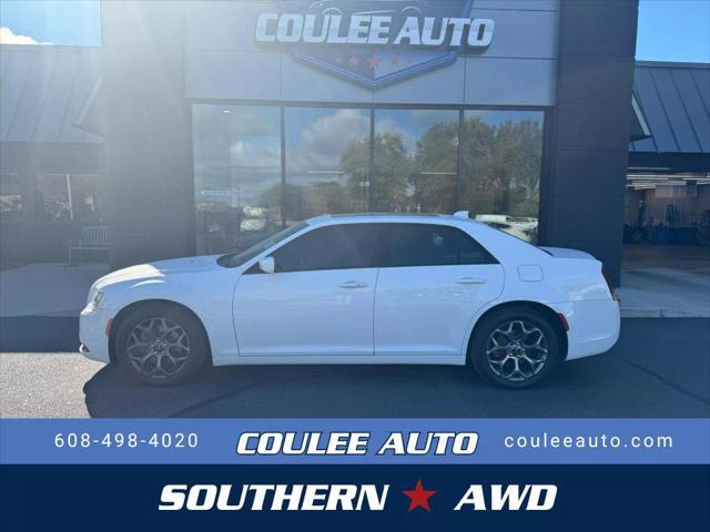 2015 chrysler 300 s