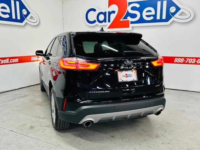 2022 ford edge titanium