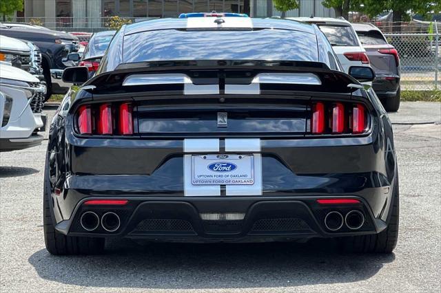 2019 ford shelby gt350 base