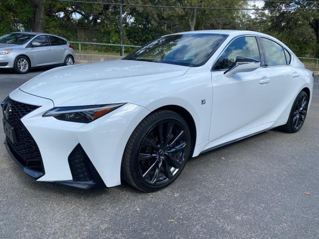 2022 lexus is 350 base