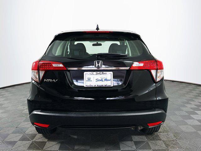 2022 honda hr-v lx