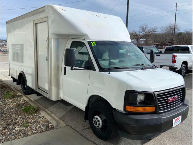 2017 gmc savana in des moines, iowa
