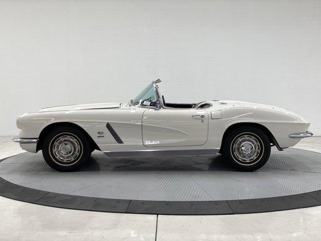 1962 chevrolet corvette convertible