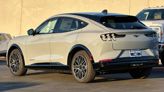 2024 Ford Mustang Mach-E
