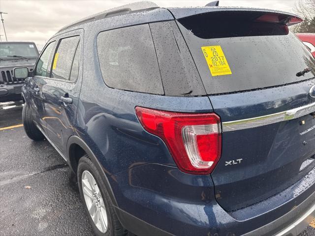 2017 ford explorer xlt