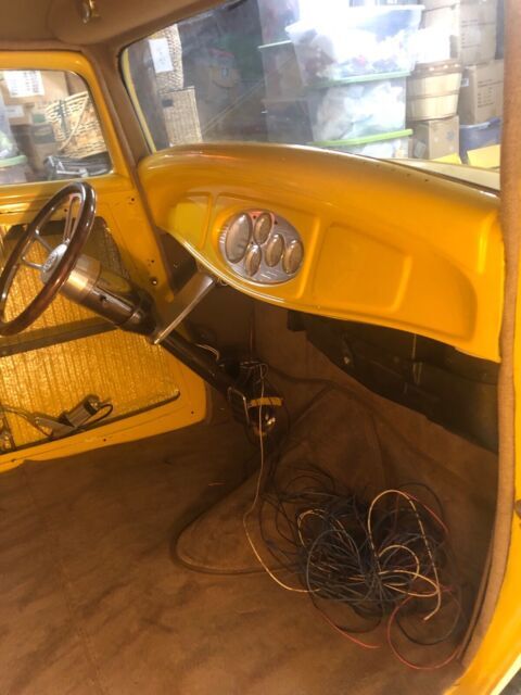 1932 ford model 18 coupe yellow rwd automatic