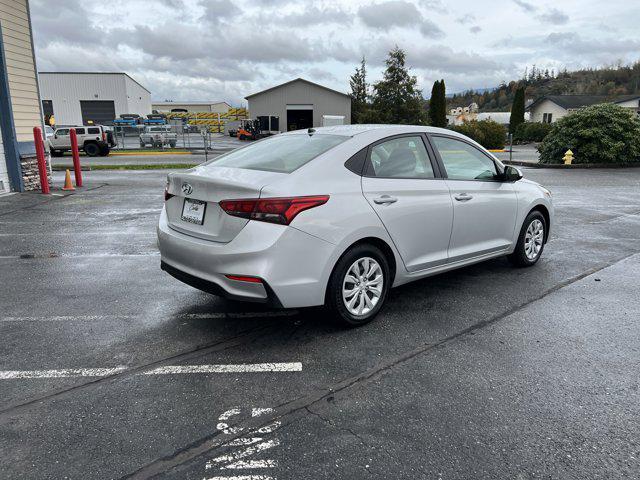 2021 hyundai accent se