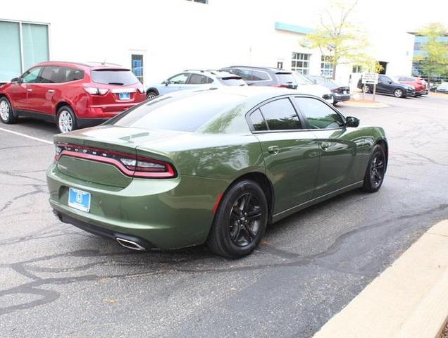 2020 dodge charger sxt