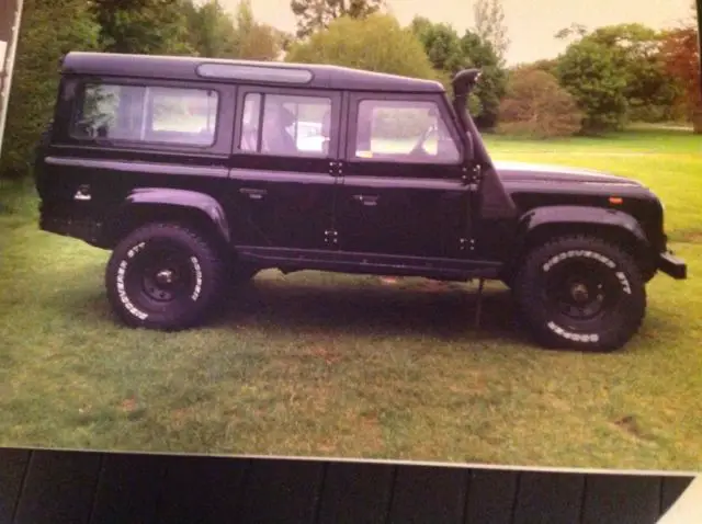 land rover defender 110 county station wagon v8 challenge g4 look