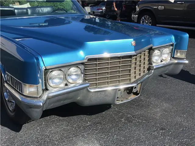 1969 cadillac deville convertible - runs and drives, new paint, great condition