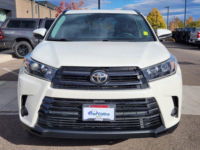 2019 toyota highlander se
