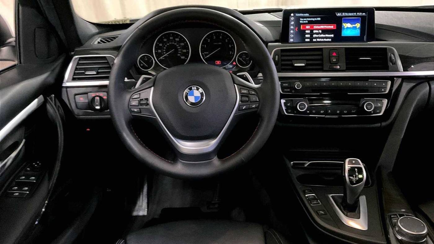 2018 bmw 3 series 330i xdrive