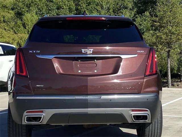 2022 cadillac xt5 premium luxury