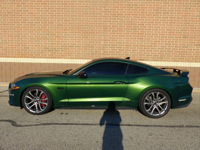 2022 ford mustang gt