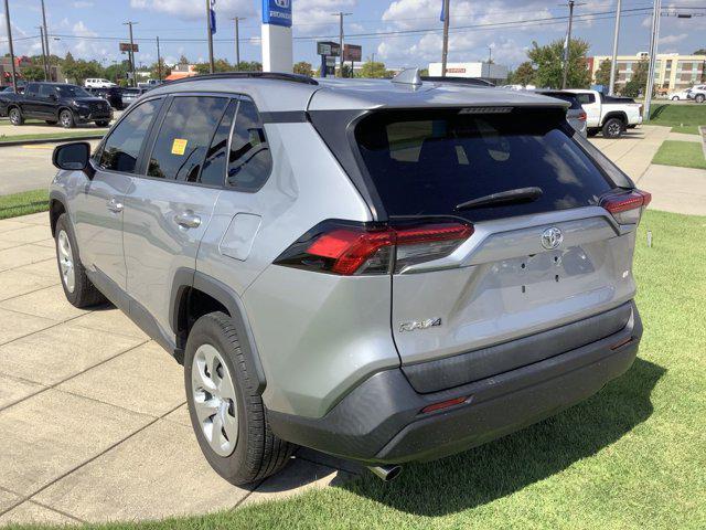 2019 toyota rav4 le