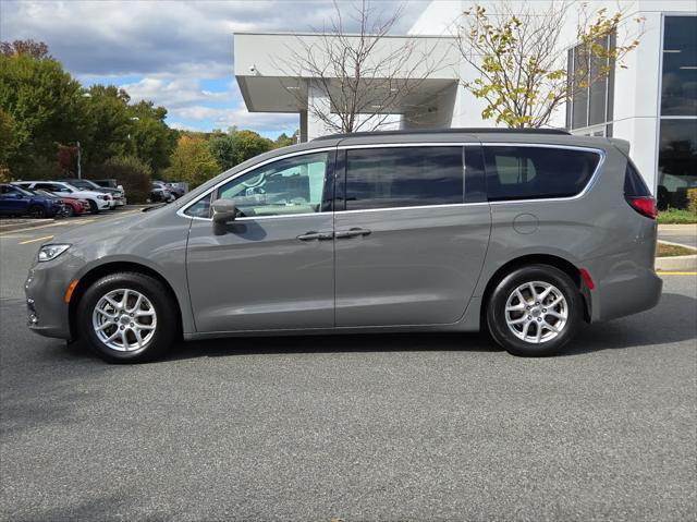 2022 chrysler pacifica touring l