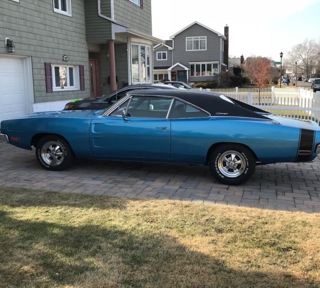 1970 dodge charger excellent condition