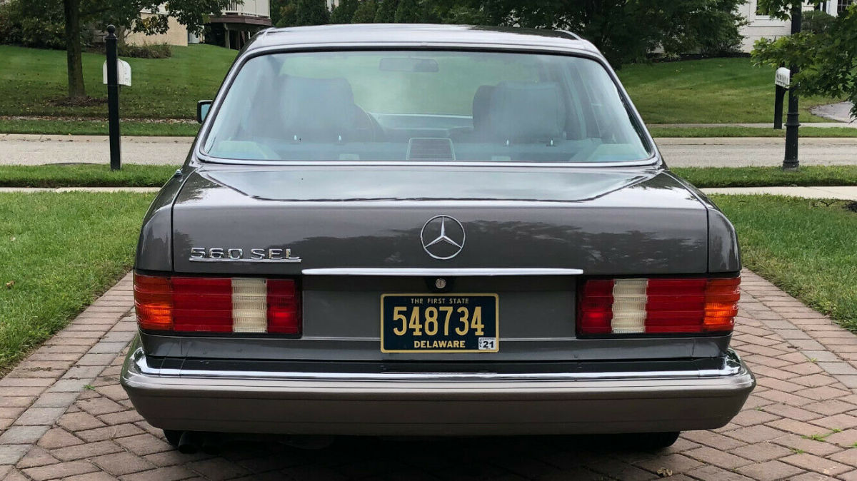 1989 mercedes 560 sel 86,000 miles