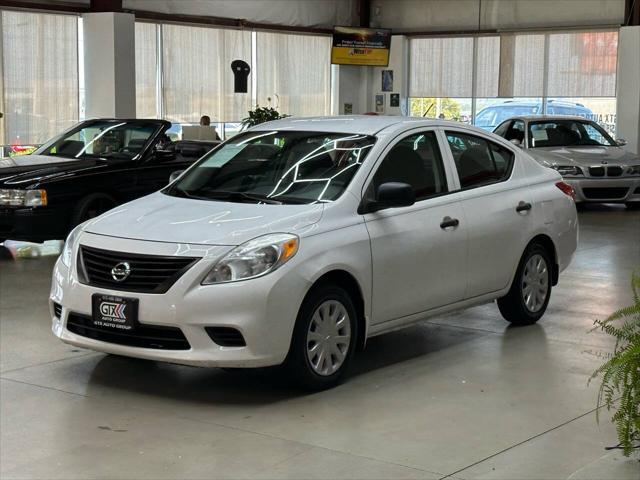 2014 nissan versa 1.6 s