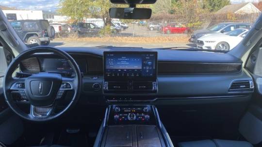 2023 lincoln navigator black label