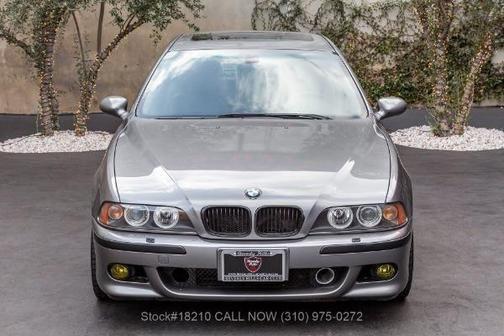 2003 bmw m5