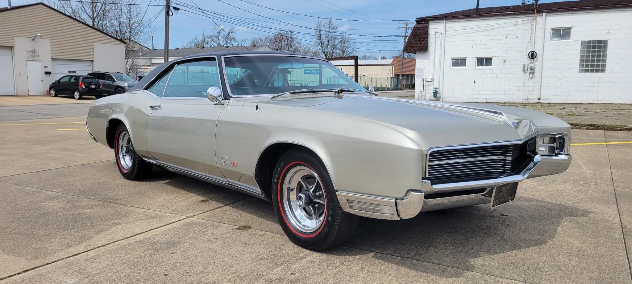 buick riviera gs