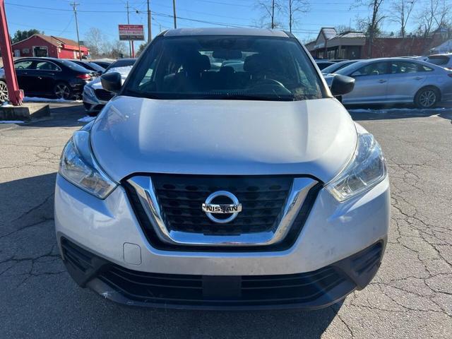 2020 nissan kicks s