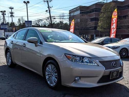 2013 lexus es 350 base in lowell, massachusetts