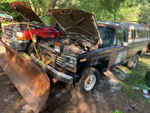 1985 ford f250 truck diesel 4wd with plow
