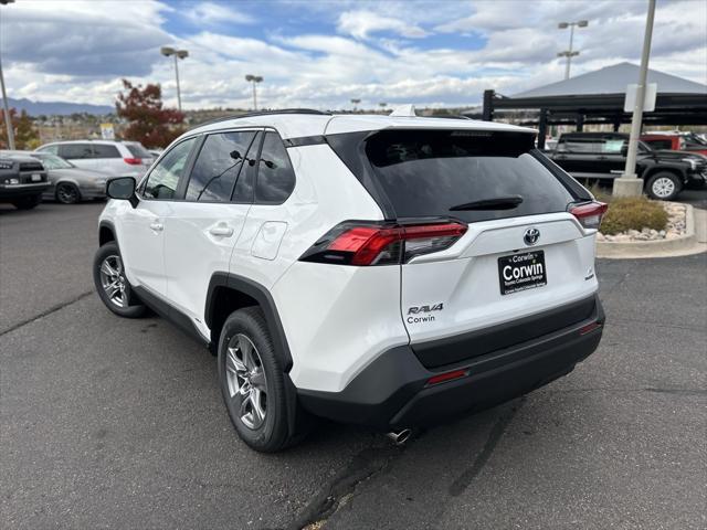2024 toyota rav4 hybrid se