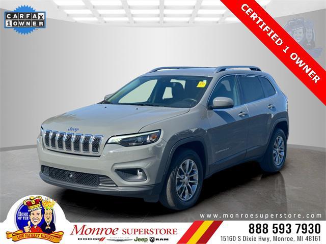 2021 jeep cherokee latitude lux