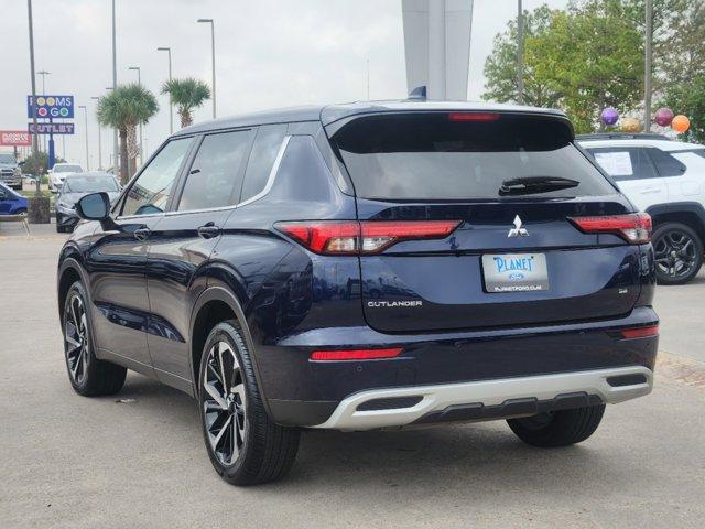 2023 mitsubishi outlander se black edition
