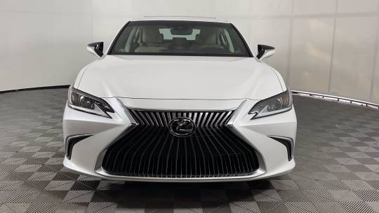 2021 Lexus ES