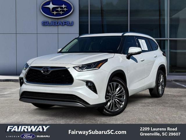2022 toyota highlander platinum