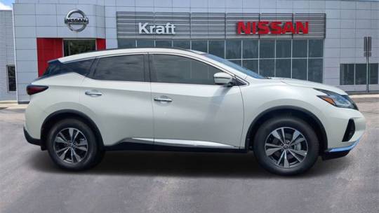 2024 Nissan Murano sv