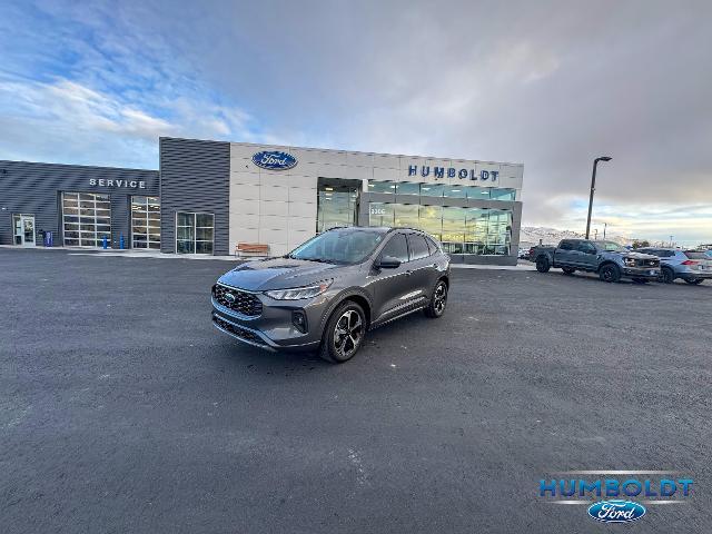 2023 ford escape st-line select