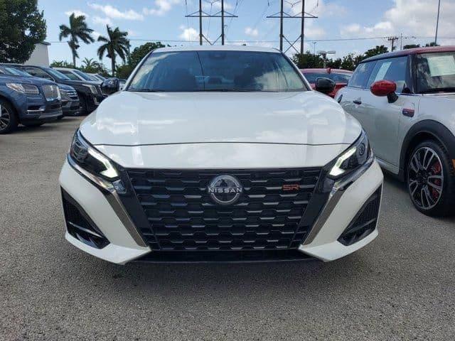 2023 nissan altima 2.5 sr in miami, florida