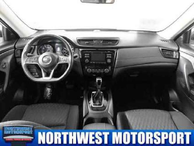 2017 nissan rogue sv fwd in lynnwood, wa