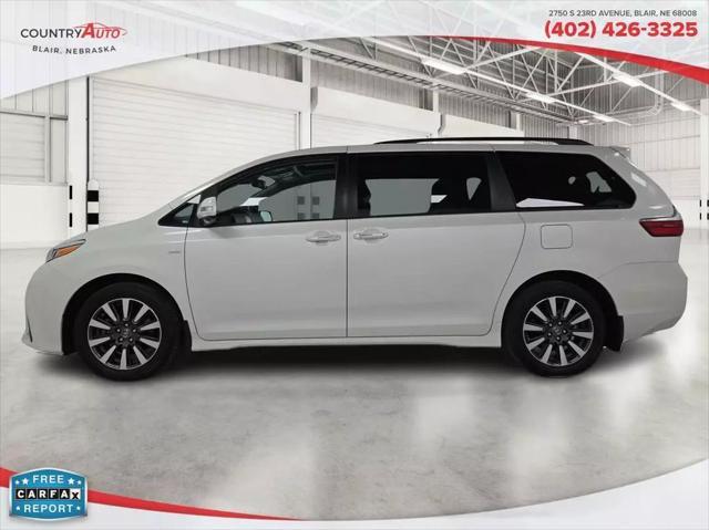 2019 toyota sienna limited