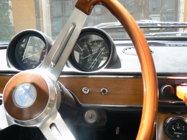 alfa romeo 1750 berlina