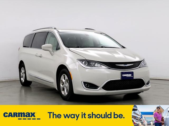 2020 chrysler pacifica hybrid touring l