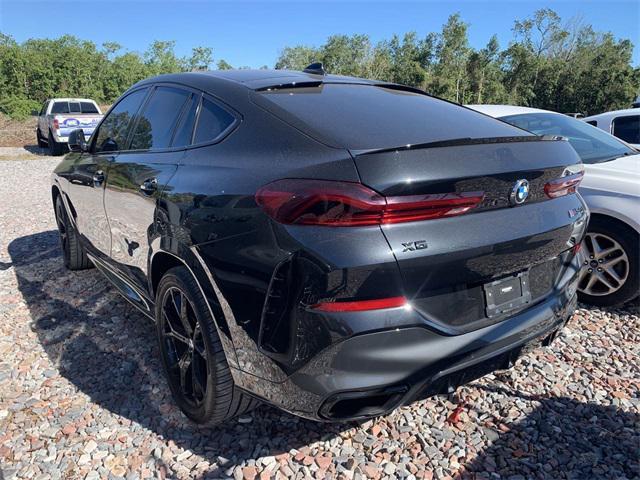 2022 bmw x6 m50i