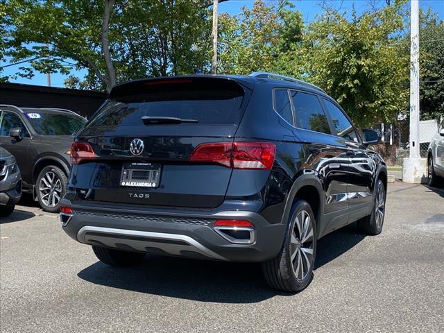 2022 volkswagen taos 1.5t se