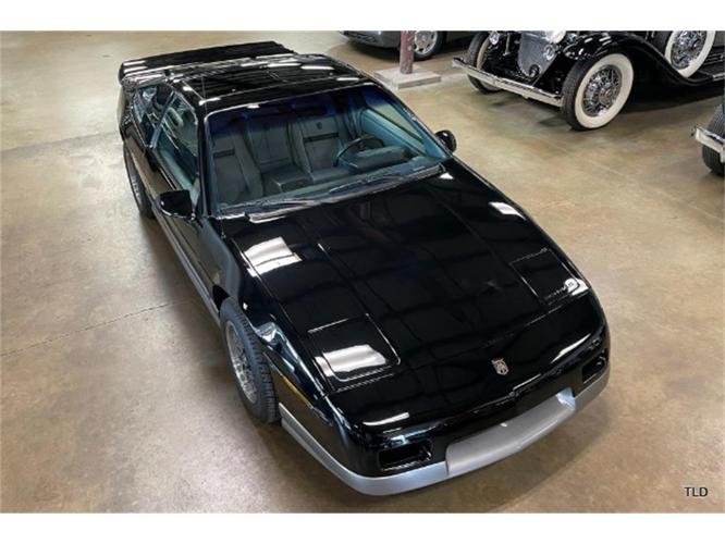 1986 pontiac fiero in chicago, illinois