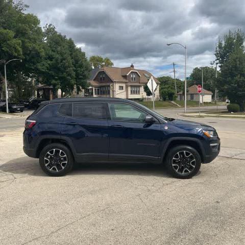 2021 jeep compass trailhawk