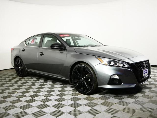 2022 nissan altima 2.5 sr