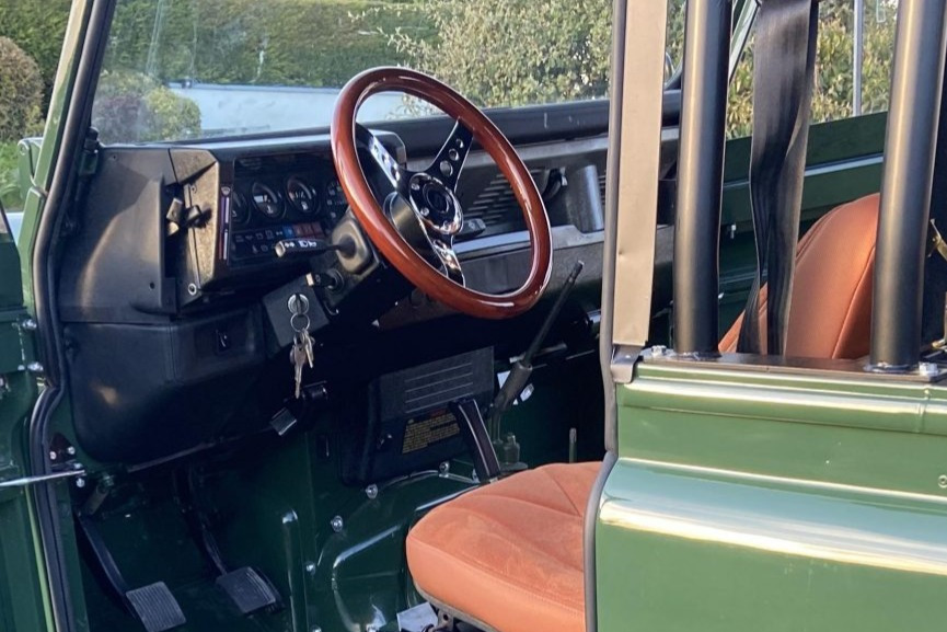 1991 land rover defender 110 beach runner