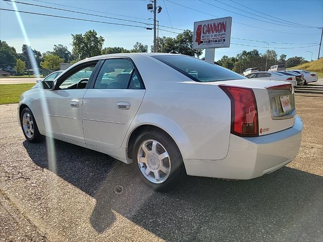 2004 cadillac cts base